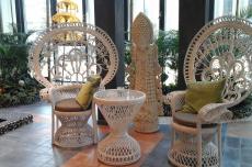 Необычный балийский интерьер гостиницы "Flores"